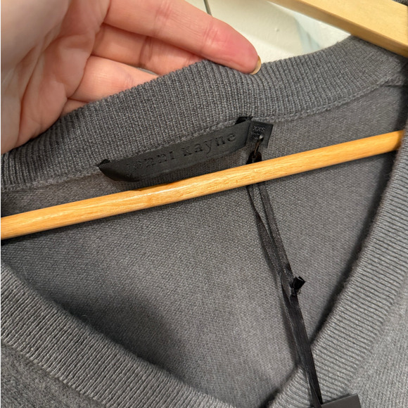 SOLD! Jenni Kayne M Oversized Long Charlie VNeck CASHMERE Boyfriend Sweater Gray - Picture 6 of 10